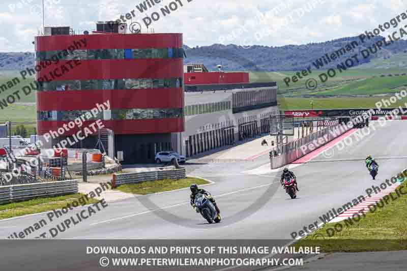 cadwell no limits trackday;cadwell park;cadwell park photographs;cadwell trackday photographs;enduro digital images;event digital images;eventdigitalimages;navarra;no limits trackdays;peter wileman photography;racing digital images;trackday digital images;trackday photos